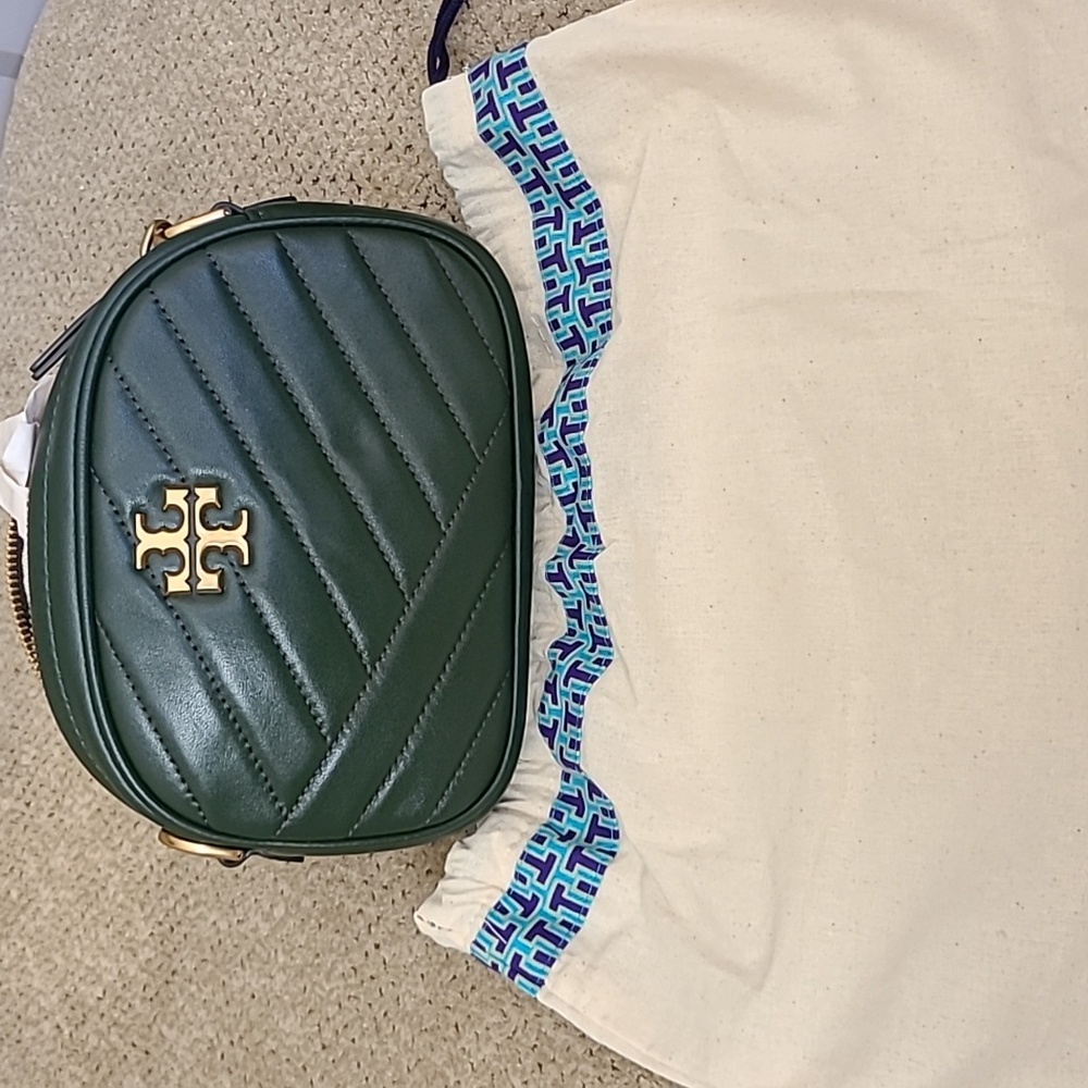 Exquisite Tory Burch Camera Bag